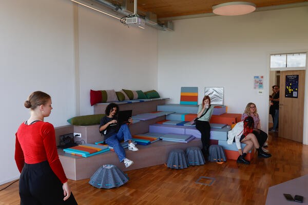 Mladi so prostor opremili po svojih željah in potrebah. Foto: N. Rovan 