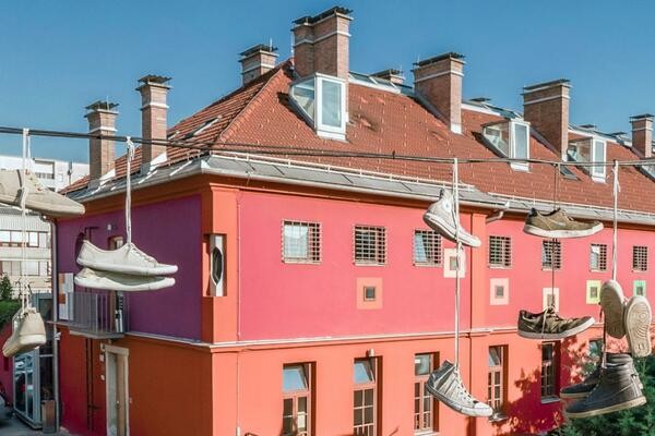 Hostel Celica foto Miha Mally, LG