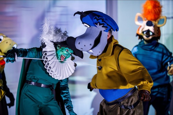 Dogodivscine Zvitorepca Trdonje in Lakotnika: Trije musketirji. Foto: Bobri