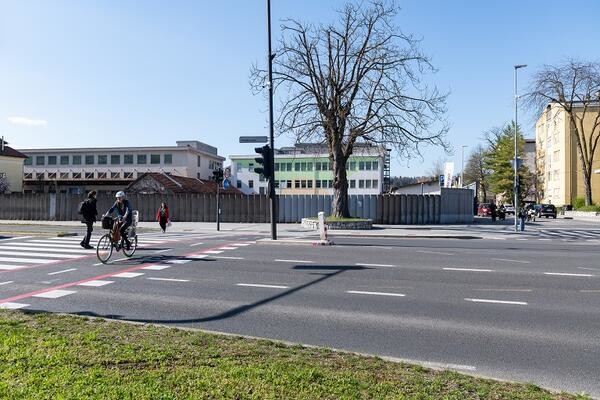 Odstranjeni oglasi na Tržaški cesti. Foto: Doris Kordić