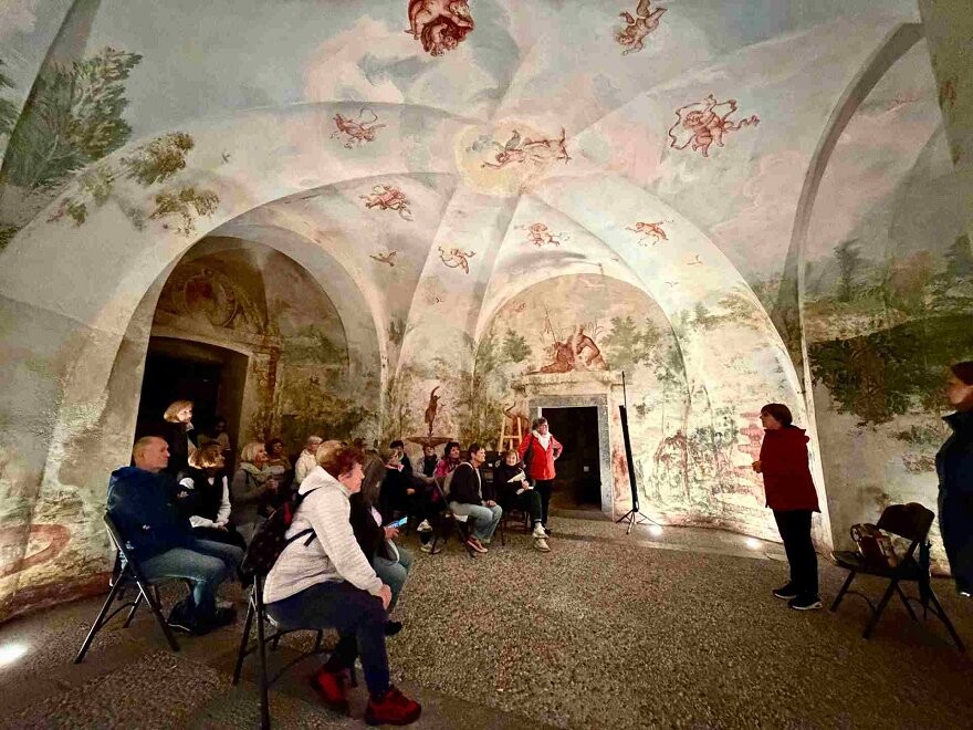 Upokojenci hudicev turn