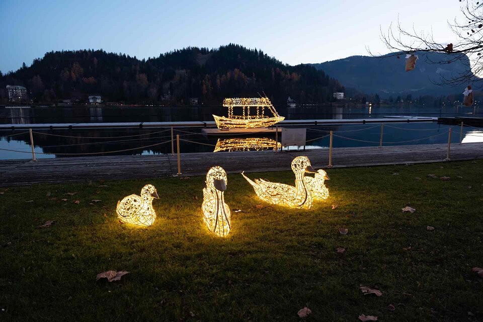 Pravljicni park racke pletna