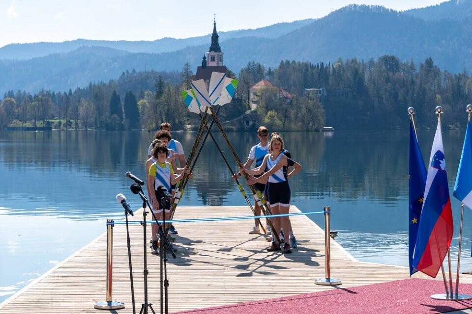 Popolni zaveslaj, foto Benjamin Črv