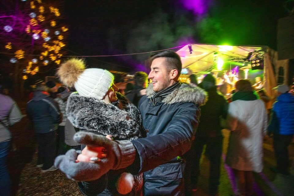 Bled zimska pravljica Jost Gantar stojnice 2