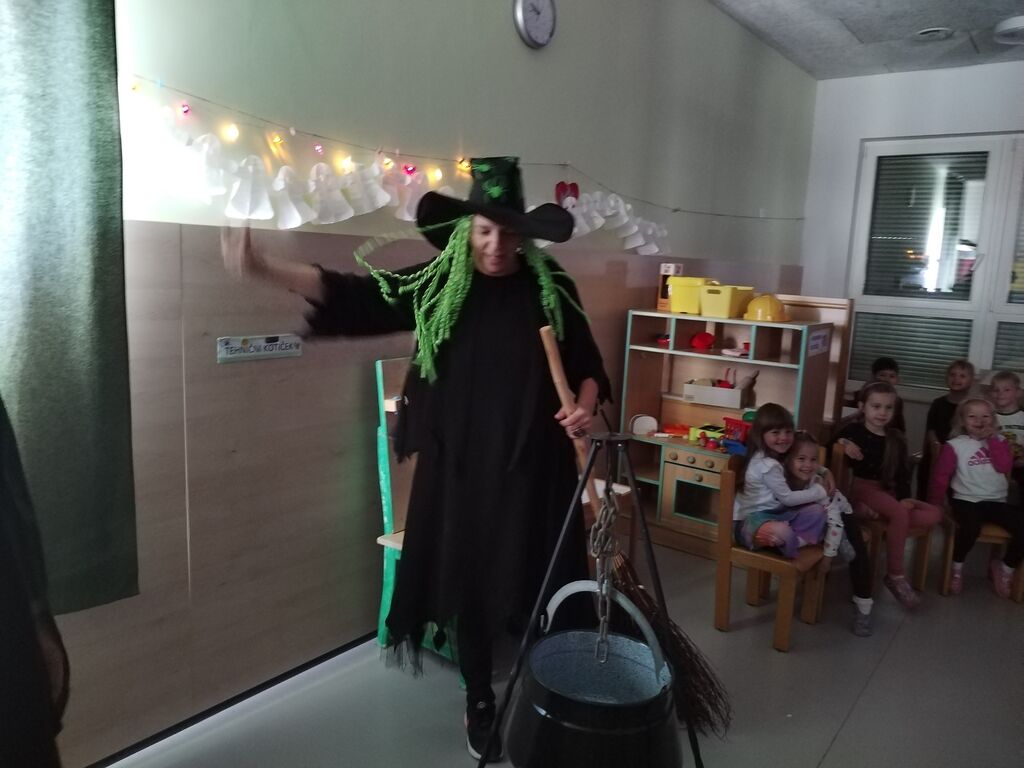 Čarovniški teden v vrtcu