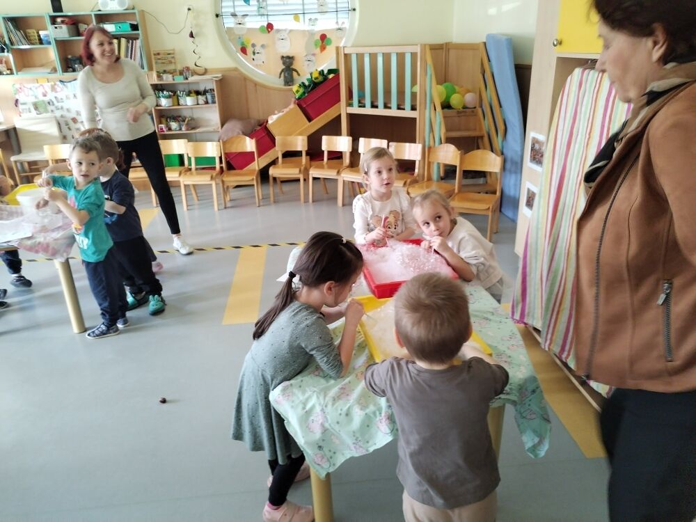 Obisk gospe Nives Zore, vodje Oddelka za predšolsko vzgojo na Zavodu RS  za šolstvo v Vrtcu Križevci ob zaključku razvojne naloge