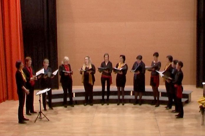 Prvi samostojni koncert Ženskega pevskega zbora OŠ Kanal