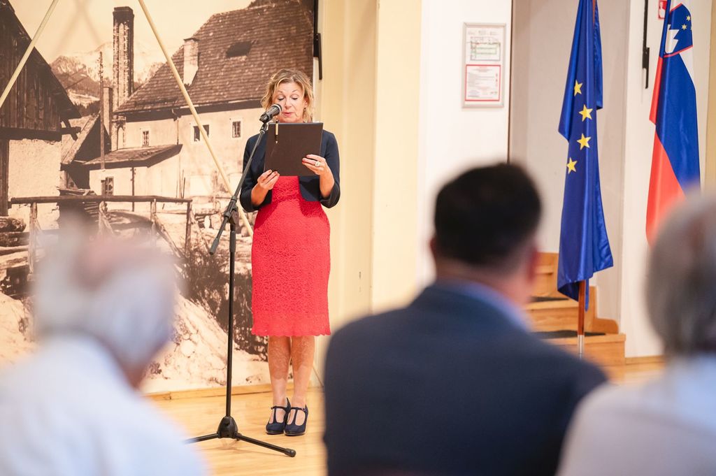 Spoštljiv odnos do zgodovinskih dogodkov med NOB