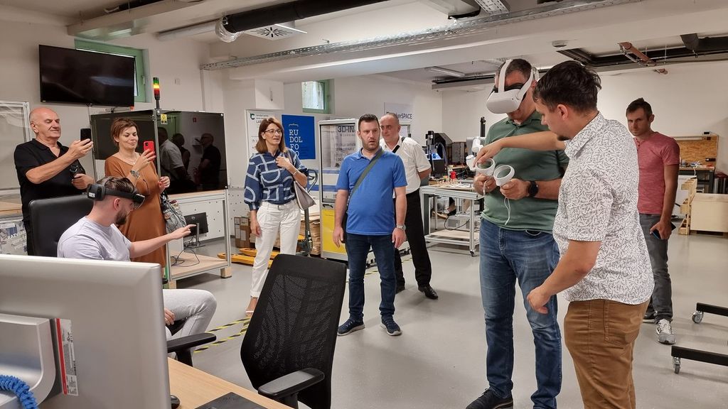 Naša občina med vodilnimi na področju digitalne preobrazbe lokalne skupnosti