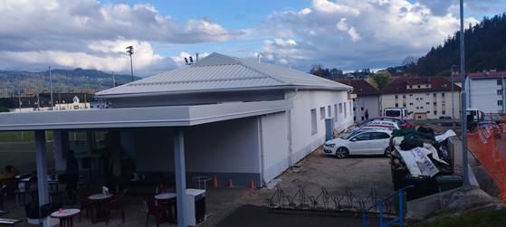 Športni objekt NK Litija z novo streho in fasado