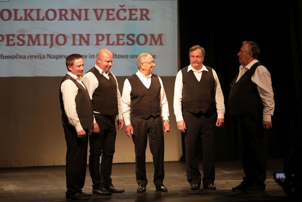 Folklorni večer v Mokronogu