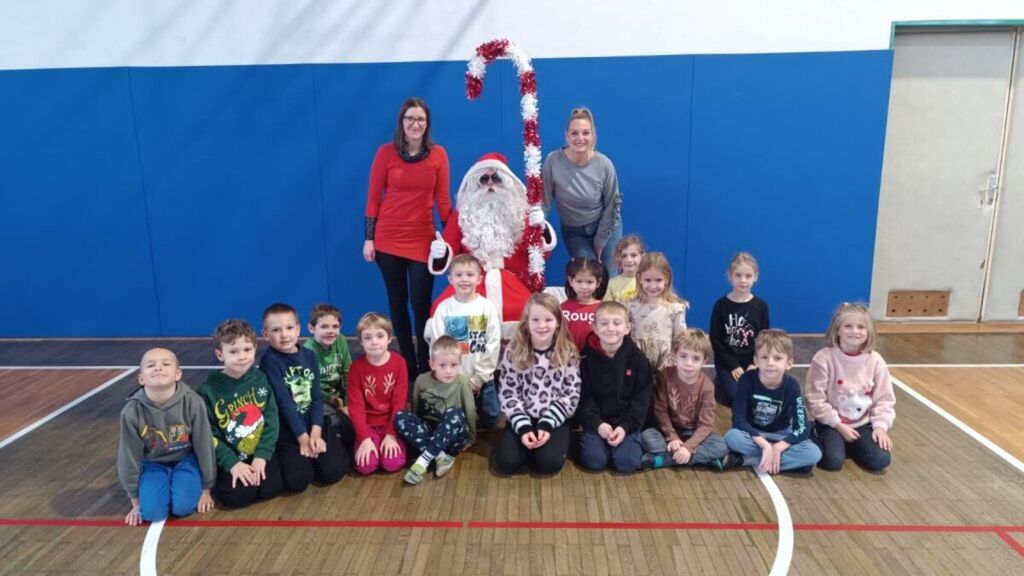 POŠ Trnava - božični direndaj in obisk Božička