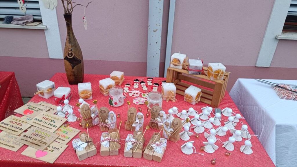 POŠ Trnava - božični direndaj in obisk Božička