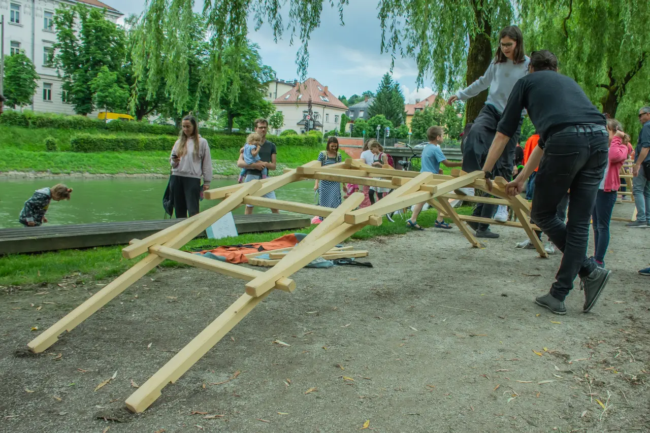 Leta 2024 so obiskovalci festivala raziskali vodno os, Avtor: Marcel Obal, arhiv Kino Šiška
