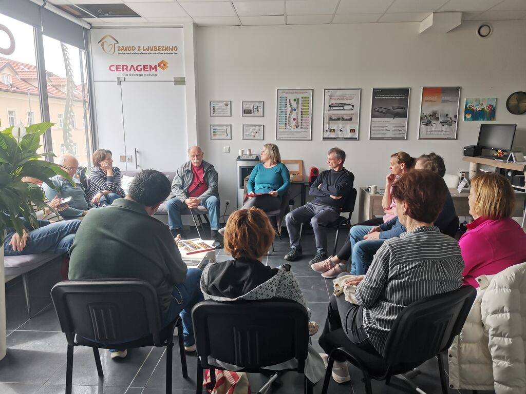 Delavnico za samopomoč – skupina bolnikov z multiplo sklerozo