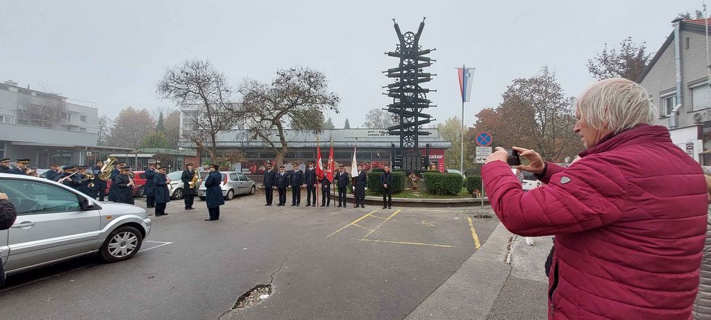 Komemoracija v Vevčah. Foto: Luka Orlić