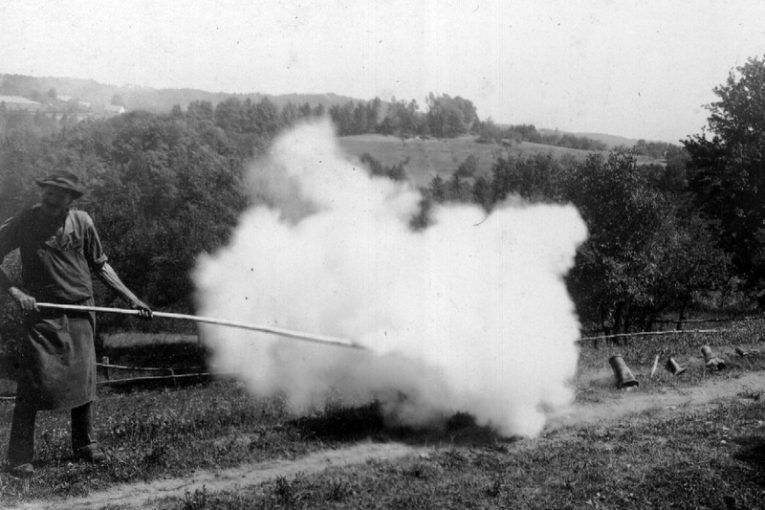 PRIREDITEV OB VELIKI NOČI: STRELJANJE Z MOŽNARJI