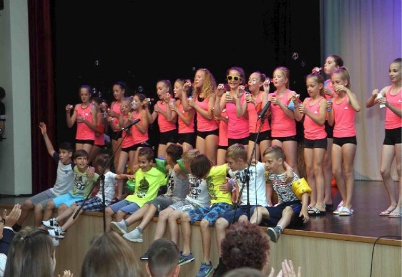 Počastili Dan državnosti; župan z najboljšimi učenci