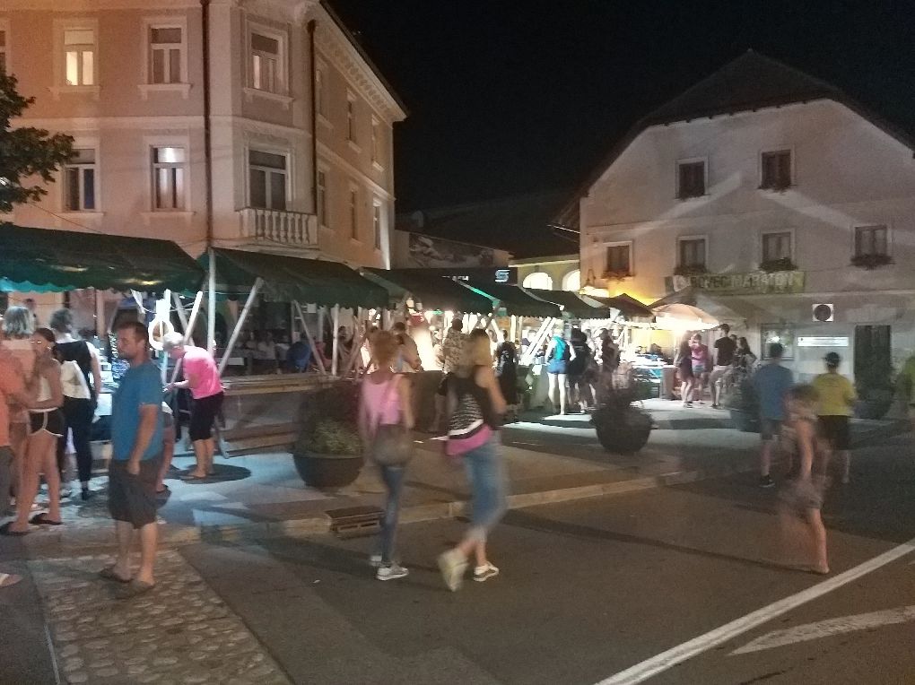 ČOMPARSKA NOČ USPEŠNA