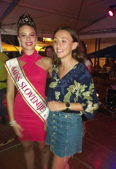 ČOMPARSKA NOČ USPEŠNA