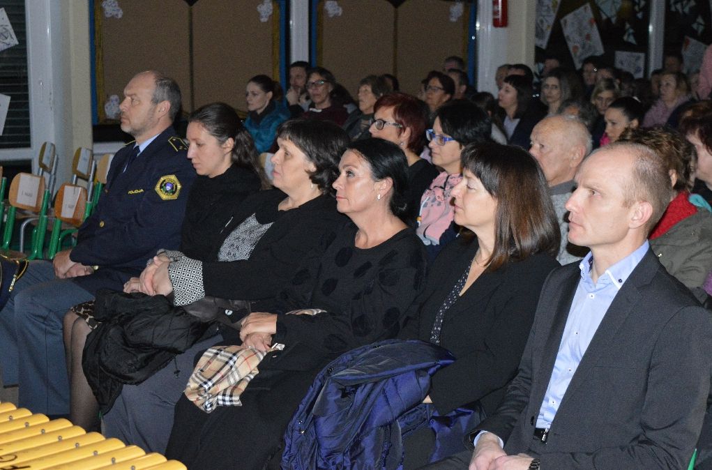 40 LET OSNOVNE ŠOLE BOVEC