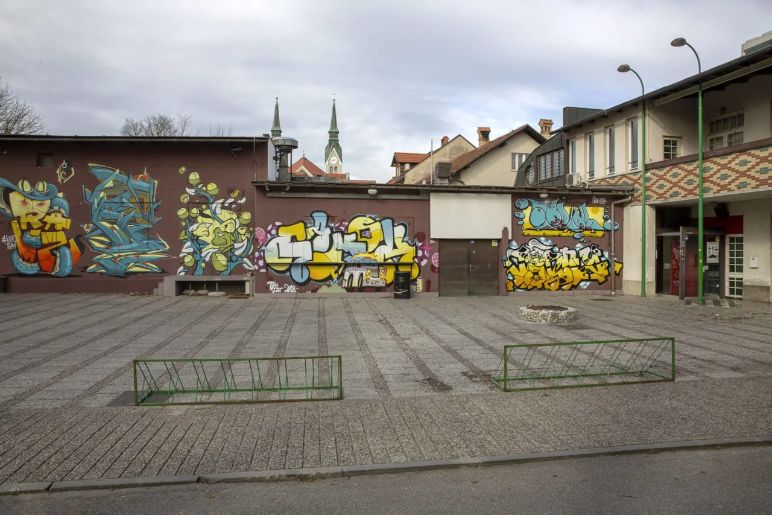 100 let Kulturnega doma Trnovo