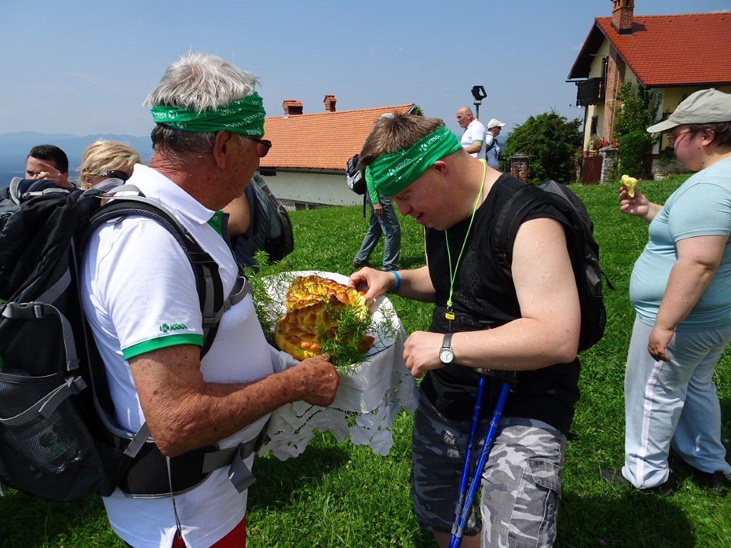 Gibalno ovirani gore osvajajo – osvojili so tudi Trško goro