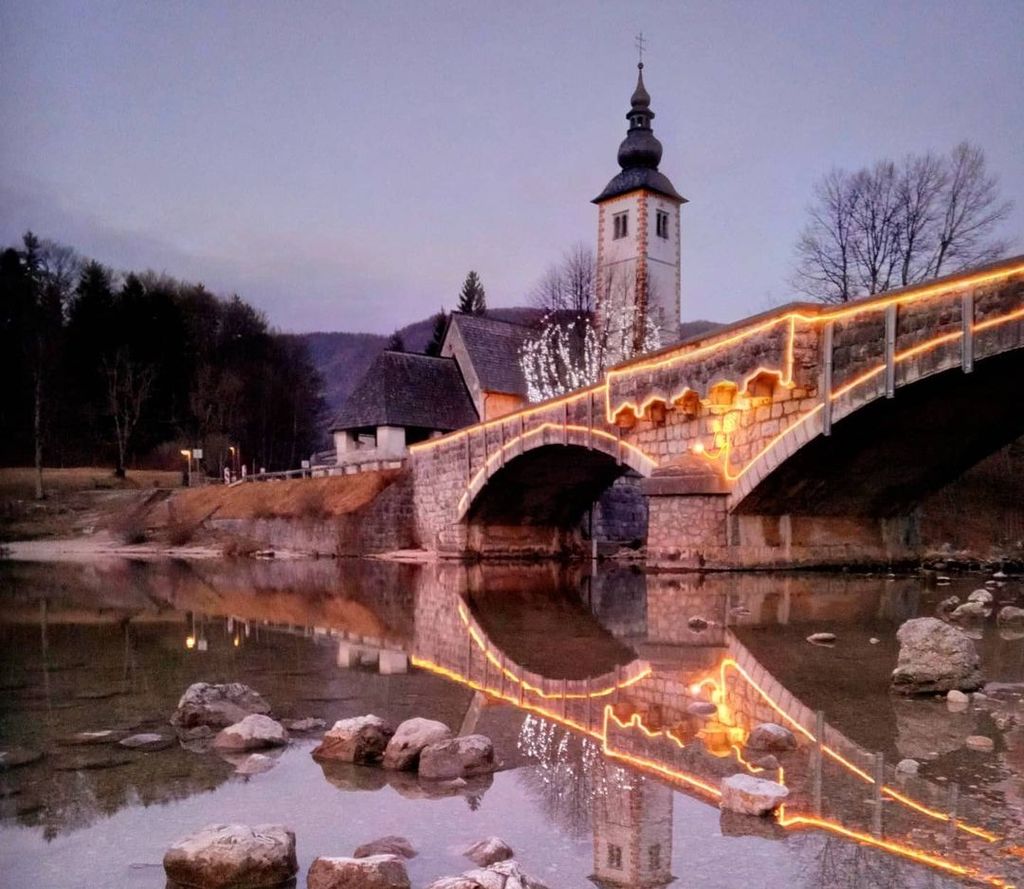 Praznična tržnica v Ribčevem Lazu