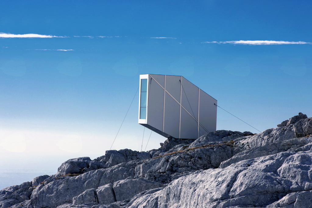 Zimska soba na Kaninu