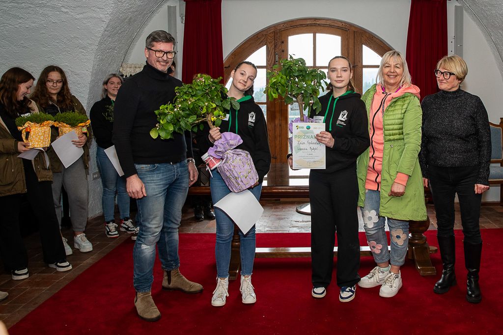Tekmovanje mladih vrtnarjev in cvetličarjev na Blejskem gradu
