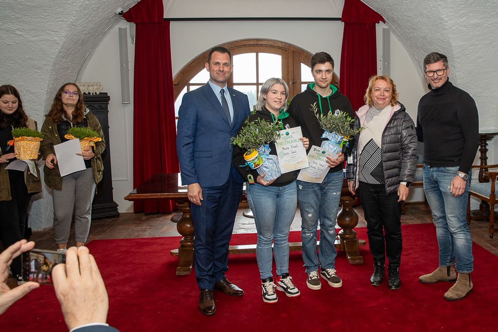 Tekmovanje mladih vrtnarjev in cvetličarjev na Blejskem gradu