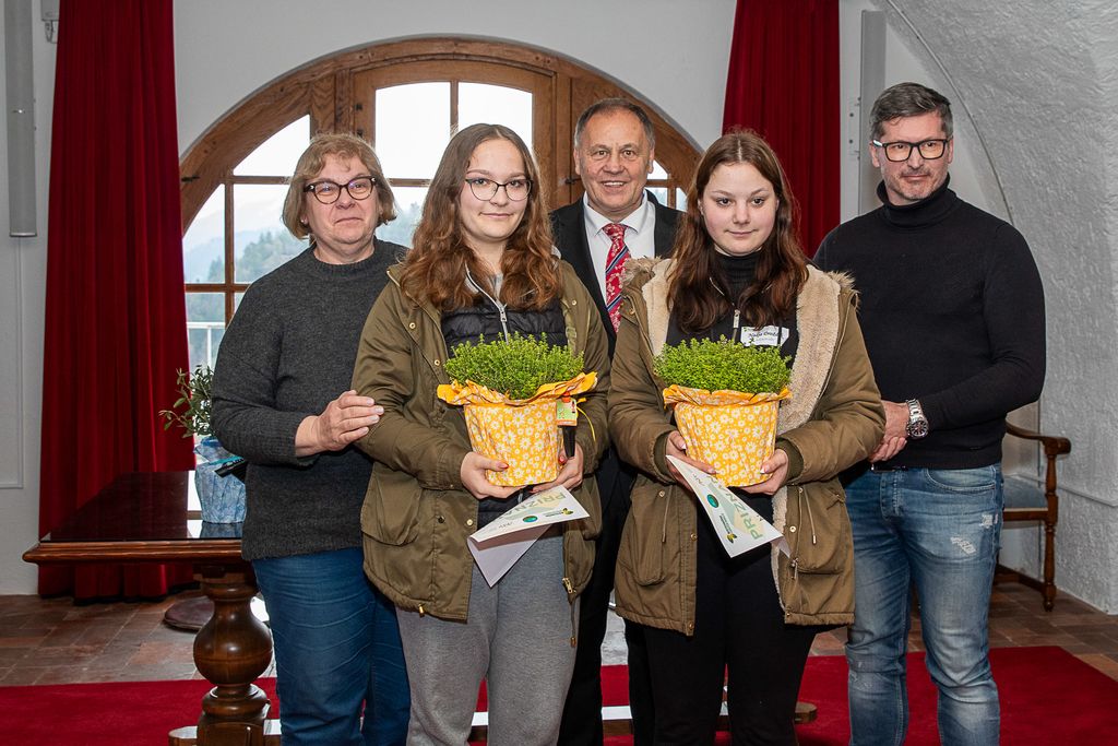 Tekmovanje mladih vrtnarjev in cvetličarjev na Blejskem gradu