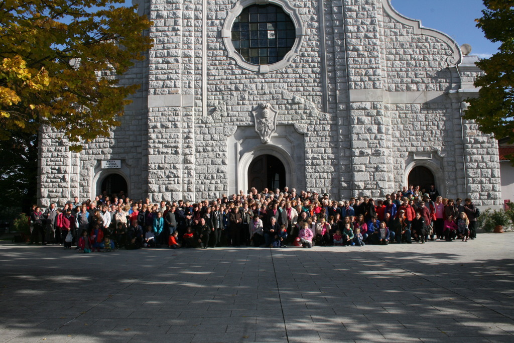 Romanje dekanije Domžale na  Sveto goro