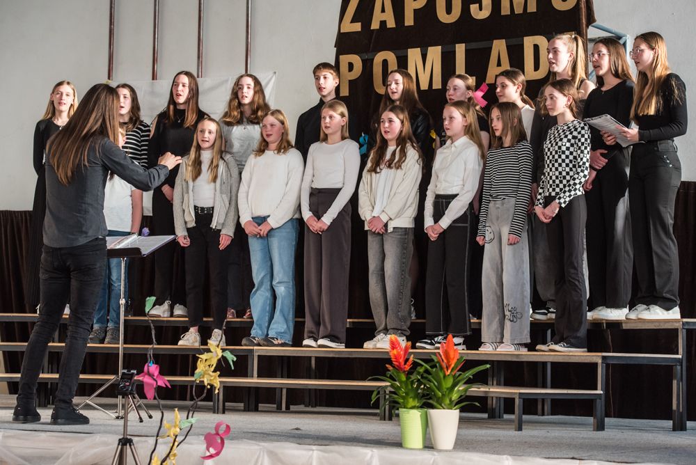 Območna revija 2025 - MPZ OŠ Tabor, foto: Eva Križaj