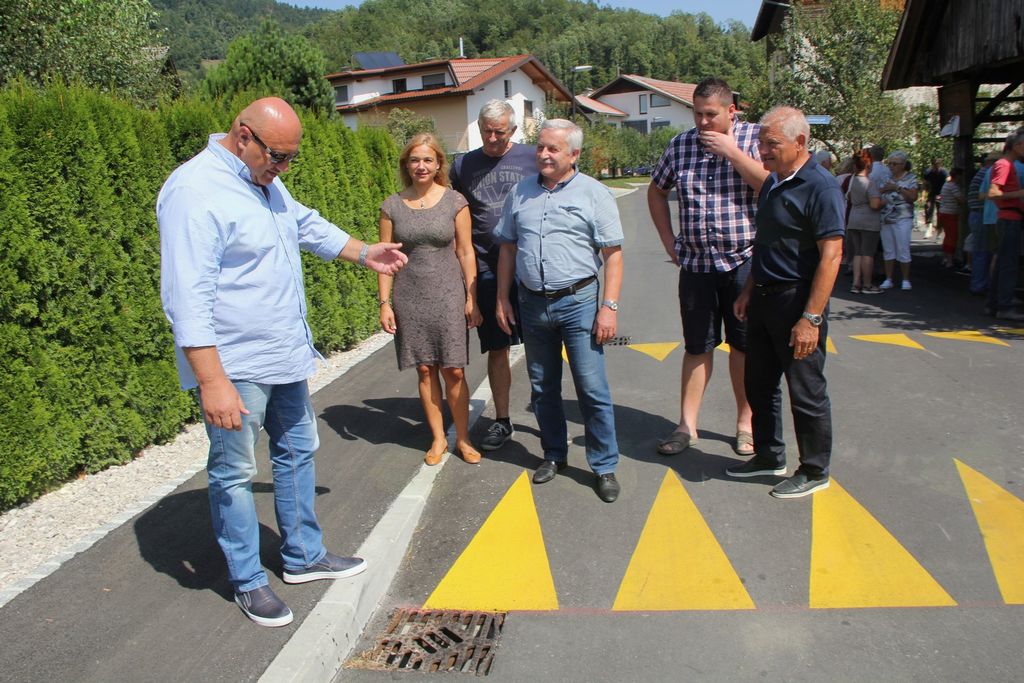 Slovesno odprtje Stare ceste v Horjulu