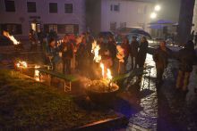 Pohod z baklami »Prid´mo si voščit«