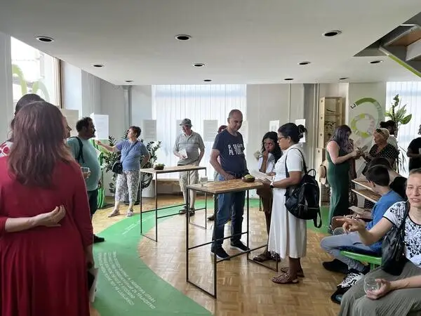 avtorji podnebnih pravljic v info točki