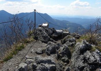 PLANINSKI POHOD DRUŠTVA