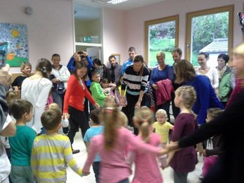 Srečanje v obnovljenem vrtcu v Kropi