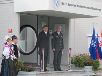 Slovesnost ob odprtju Natovega centra odličnosti v Poljčah