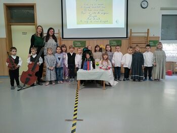 PROSLAVA OB KULTURNEM PRAZNIKU V VRTCU KRIŽEVCI