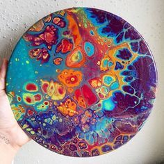 POURING, popularna tehnika polivanja akrilnih barv