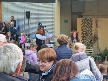 Srečanje z babicami in dedki v Vrtcu Kidričevo