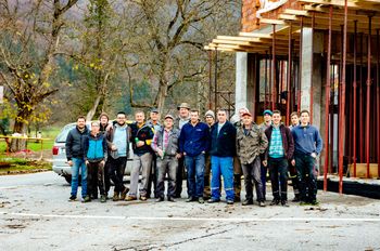 Z lastnim in prostovoljnim delom prihranili že 40.000 €