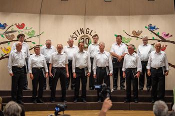 Šting'lci prepevajo že tri desetletja