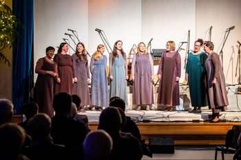 Novoletni koncert dveh polčasov