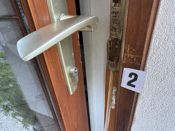 Povečano število tatvin v Borovnici Povečano število tatvin v Borovnici