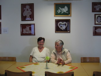 Razstava klekljanih čipk v Medgeneracijskem centru »Pri Tinci«