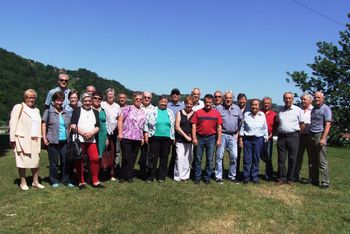 Pol stoletja od guljenja osnovnošolskih klopi v Boštanju Pol stoletja od guljenja osnovnošolskih klopi v Boštanju