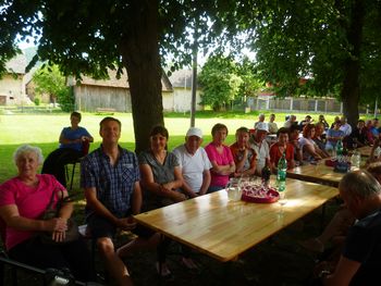 Letos je bilo srečanje pod dišečimi lipami v Boštanju